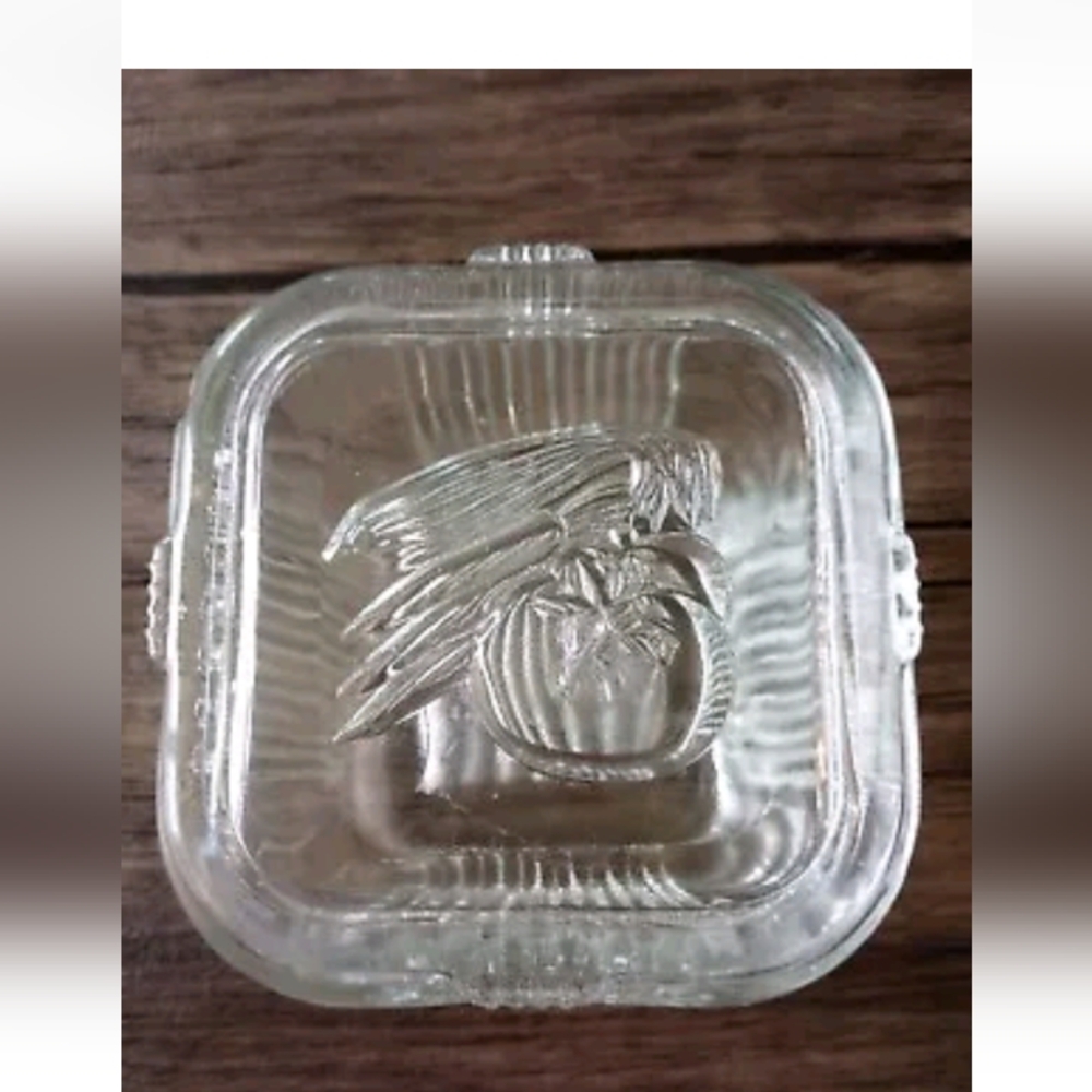 Clear Federal Glass Vegetable Square Ribbed Refrigerator Dish With Lid